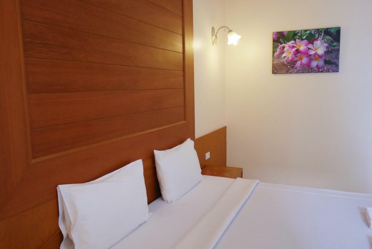 Baan Jpn Hotel HHQ Exterior foto