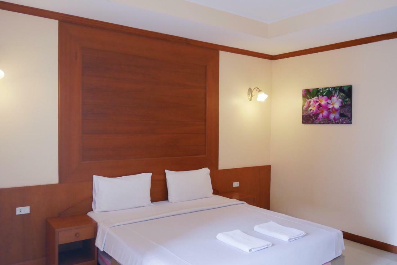 Baan Jpn Hotel HHQ Exterior foto