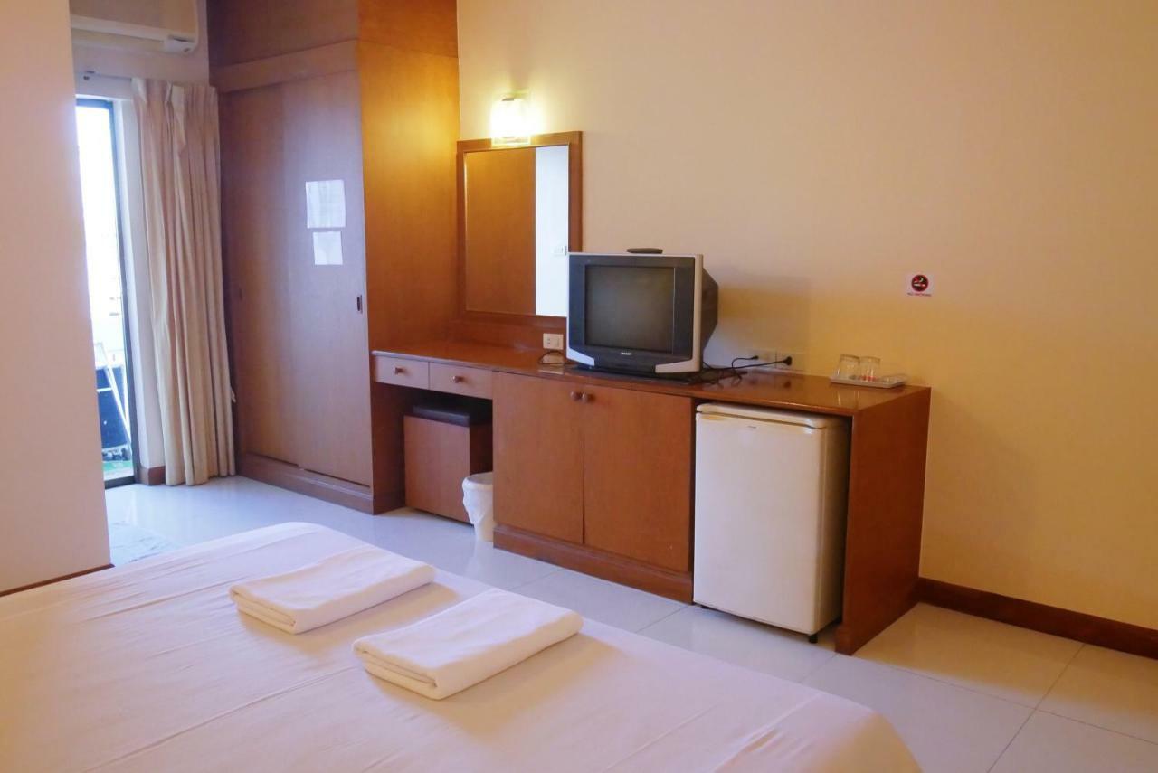 Baan Jpn Hotel HHQ Exterior foto